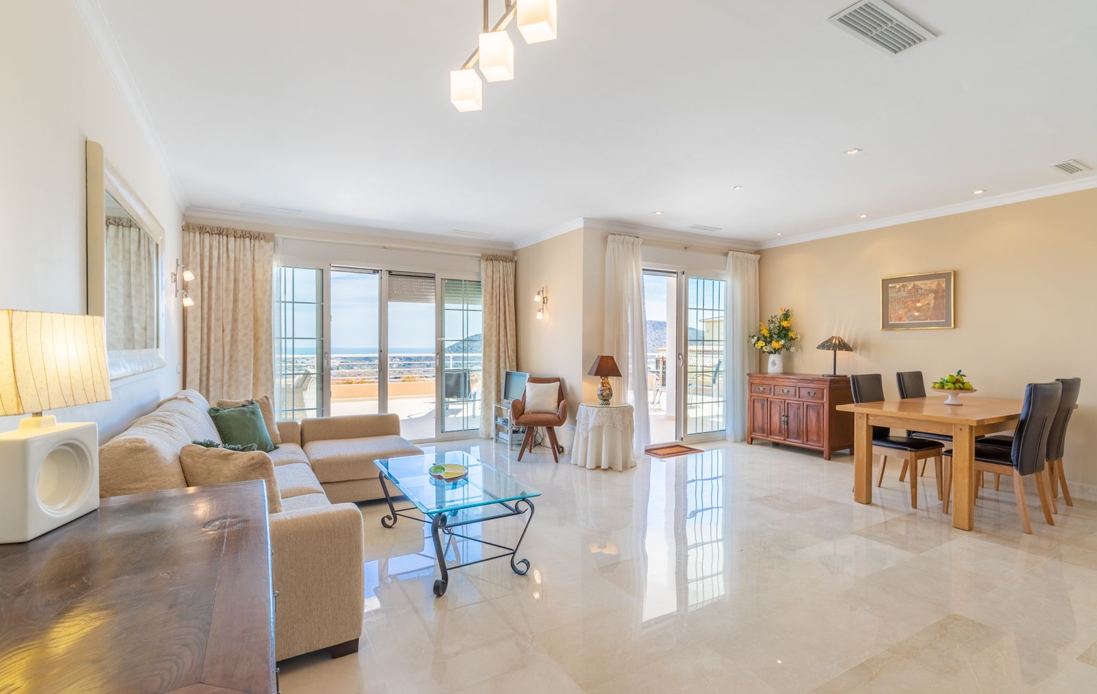 Apartment with sea views in La Sella Golf